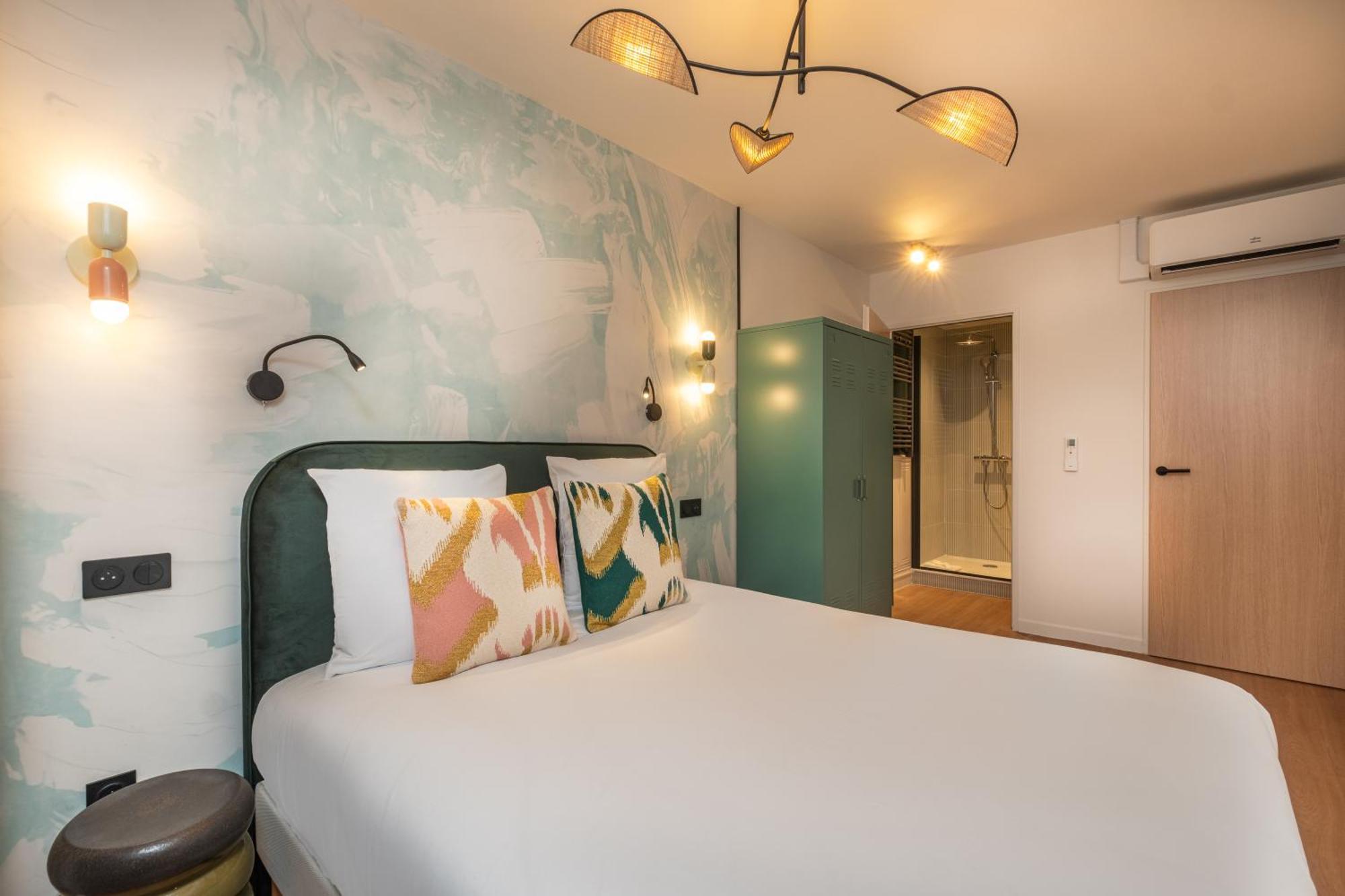 West Paris Suite Extérieur photo
